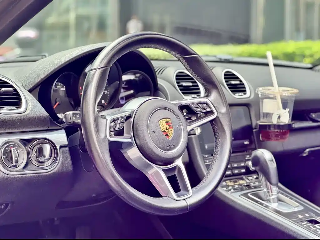 Porsche 718 2018 Boxster 2.0T