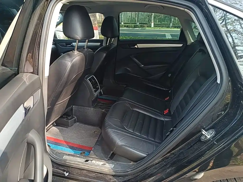 Volkswagen Passat — миниатюра 17