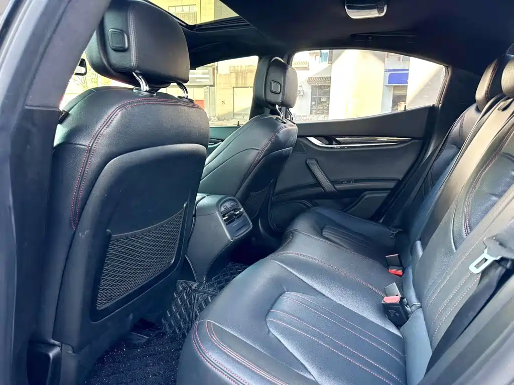 Maserati Ghibli — миниатюра 14