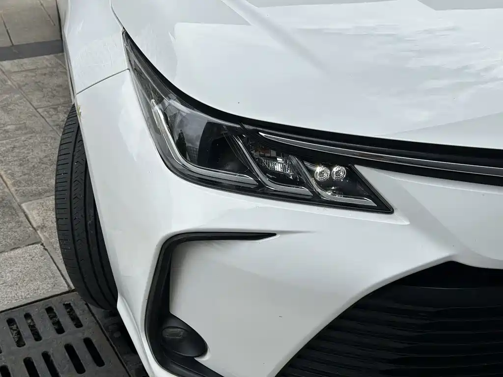 Toyota Corolla — миниатюра 4