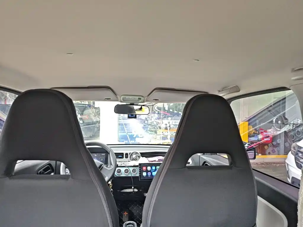 Wuling MINIEV — миниатюра 18