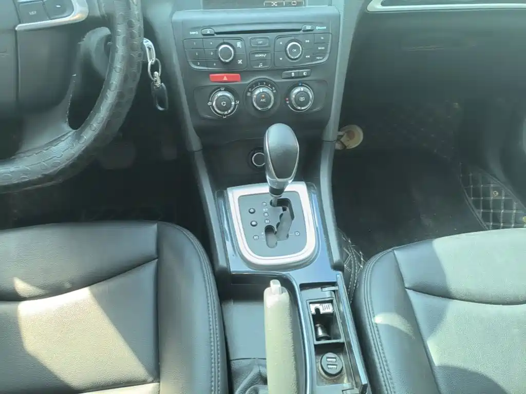 Citroen C4L — миниатюра 14