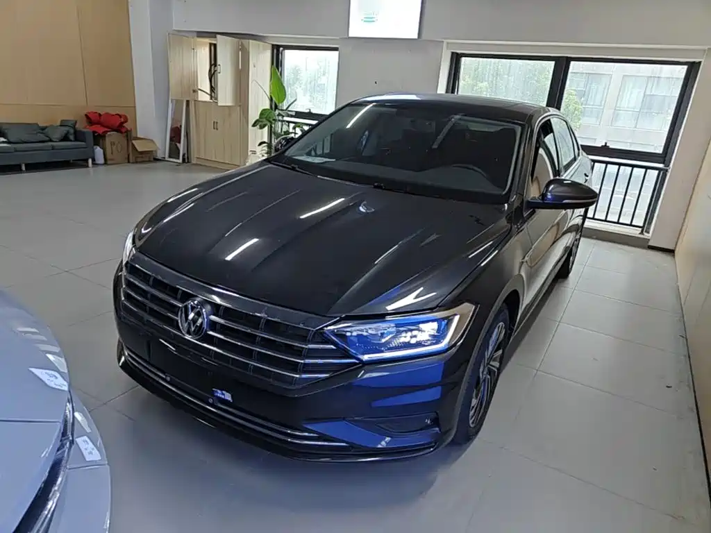 Volkswagen Sagitar — миниатюра 2
