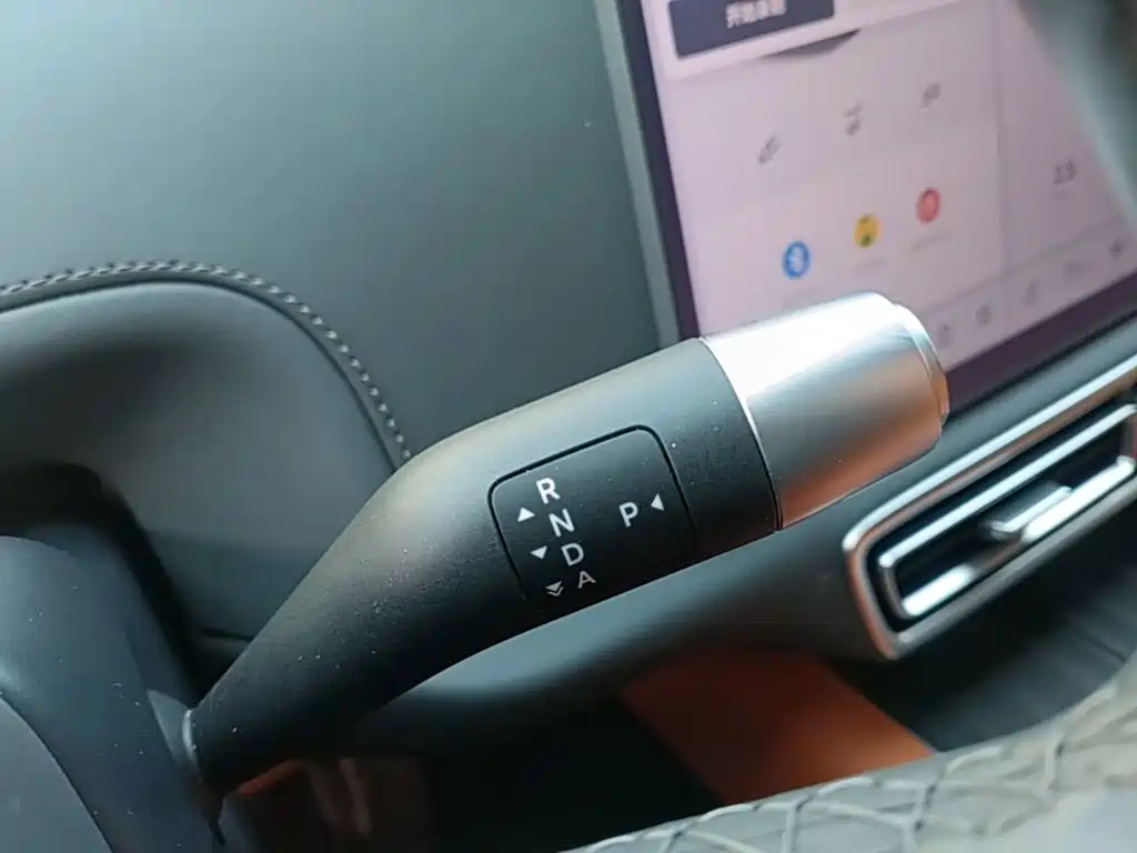Li Auto Li L6 — миниатюра 14
