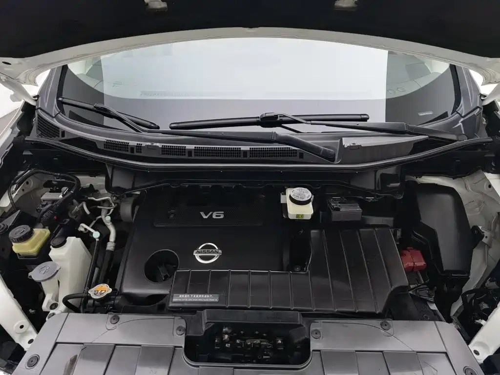 Nissan Quest — миниатюра 6