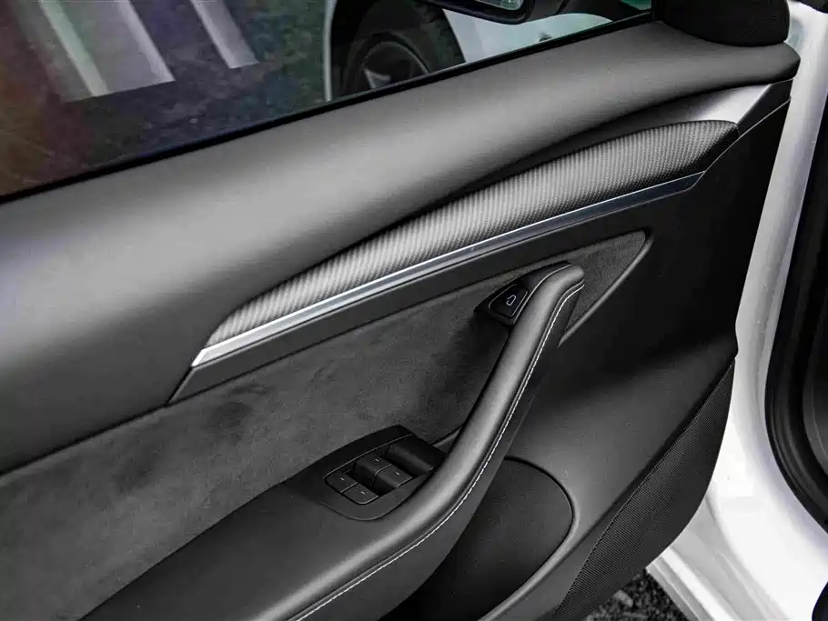 Tesla Model 3 — фотографии объявления, Фото 15