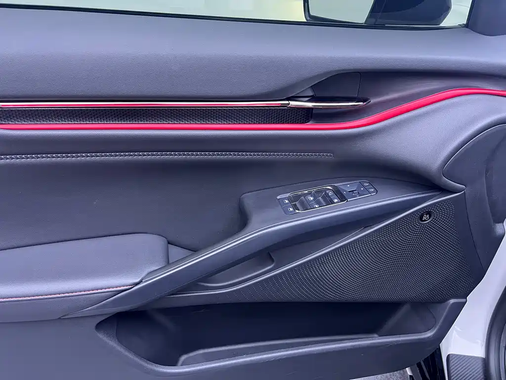 Ford Evos — миниатюра 23