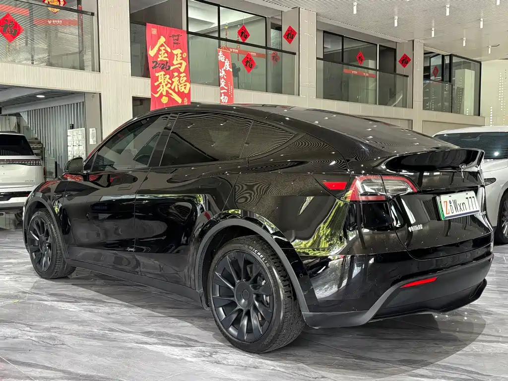 Tesla Model Y — фотографии объявления, Фото 31