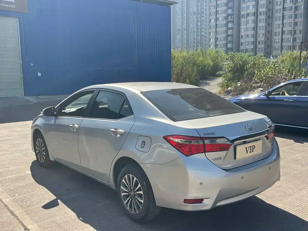 Toyota Corolla — миниатюра 6