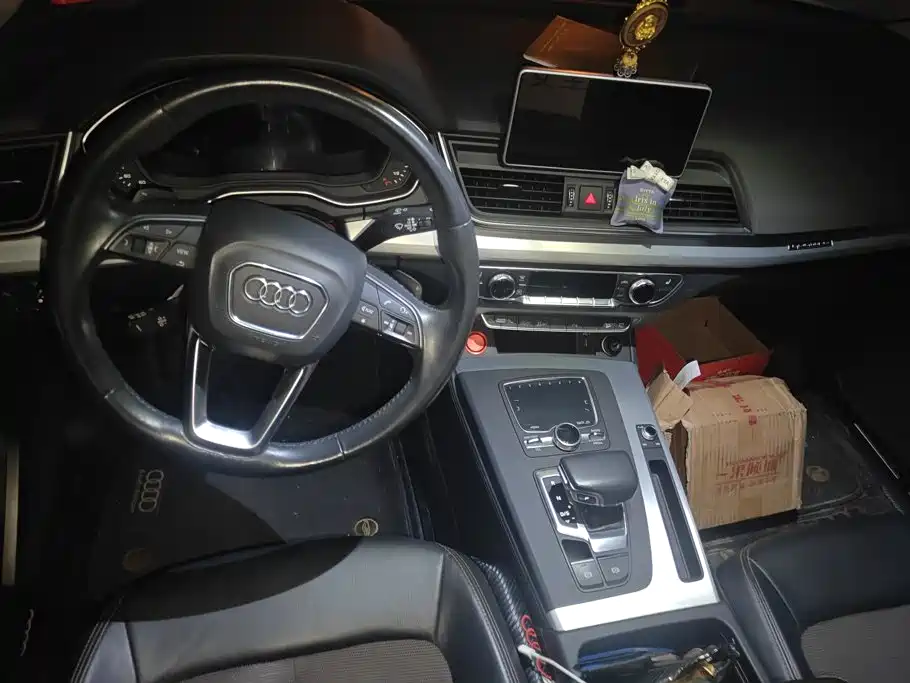 Audi Q5L — миниатюра 12