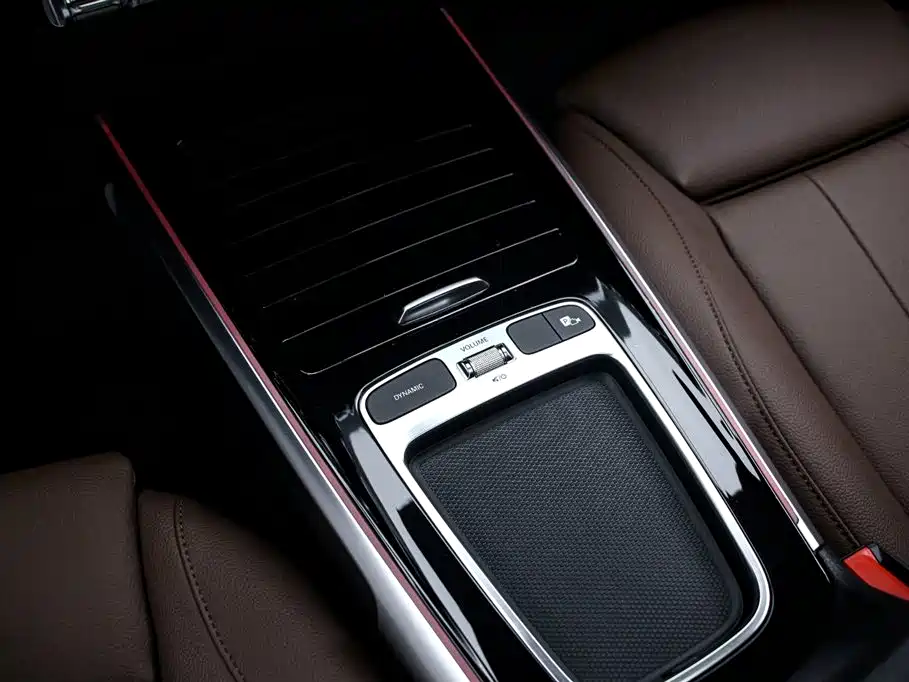 Mercedes-Benz GLB 2024 GLB 220 Fashion