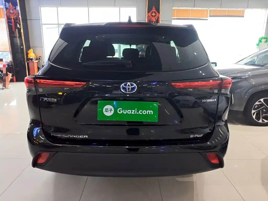 Toyota Highlander — миниатюра 6