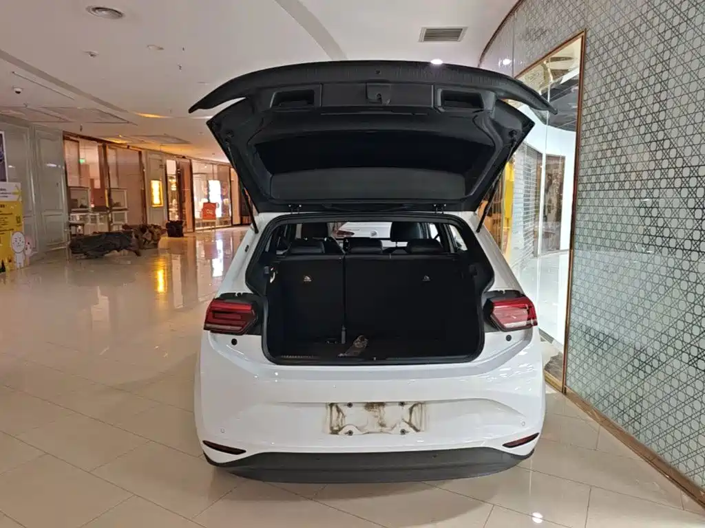 Volkswagen ID.3 — миниатюра 19