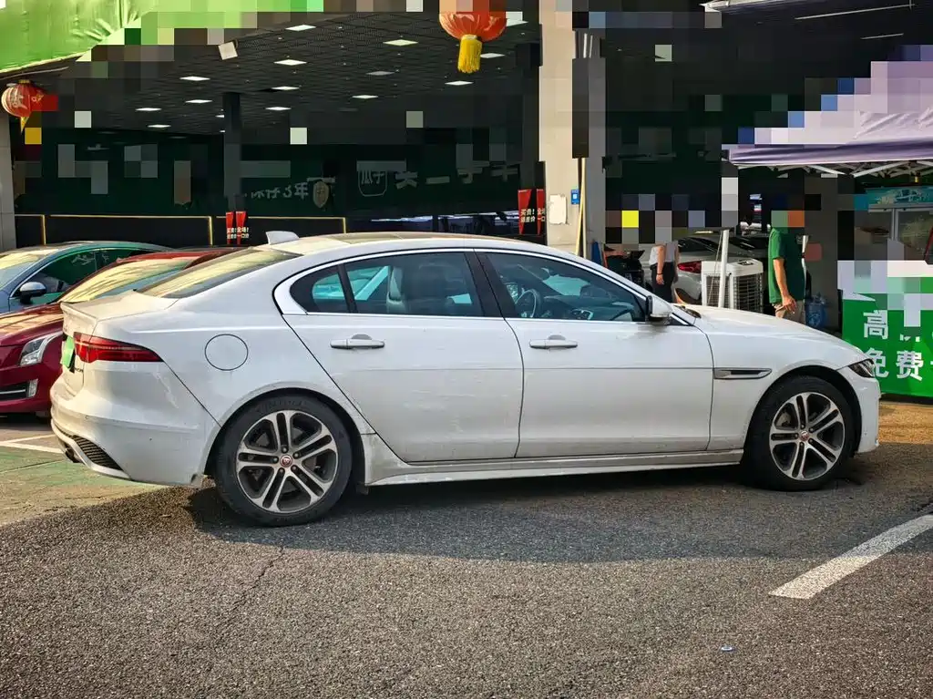 Jaguar XEL — миниатюра 10