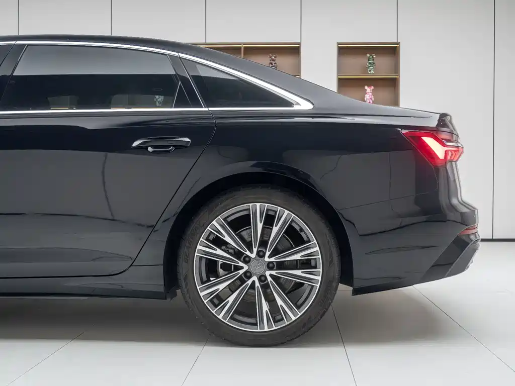 Audi A6L — миниатюра 16