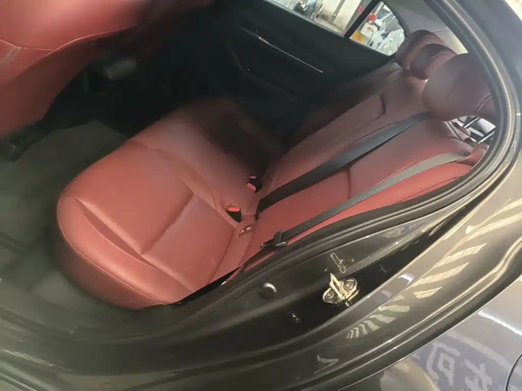 Mazda 3 Axela — миниатюра 17