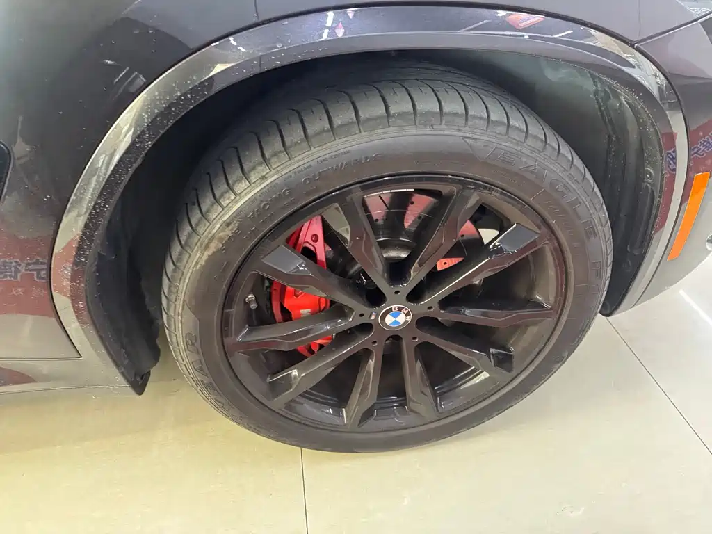 BMW X3 — миниатюра 8