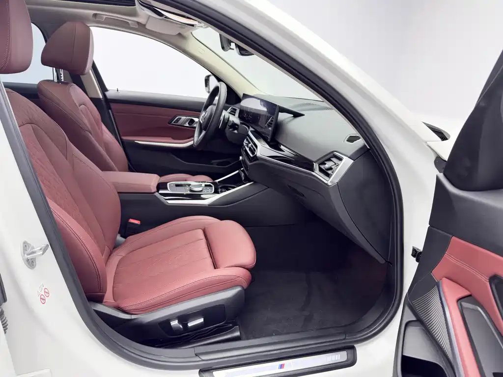 BMW 3 Series — миниатюра 17