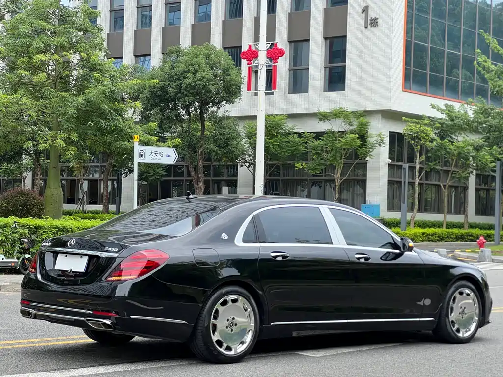 Mercedes-Benz S-Class — миниатюра 6