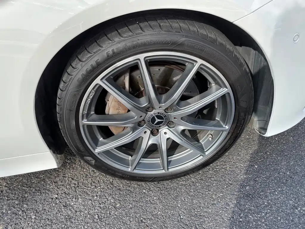Mercedes-Benz E-Class (Import) — миниатюра 24
