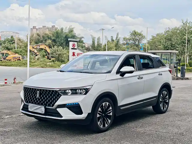 2021 Bestune T77