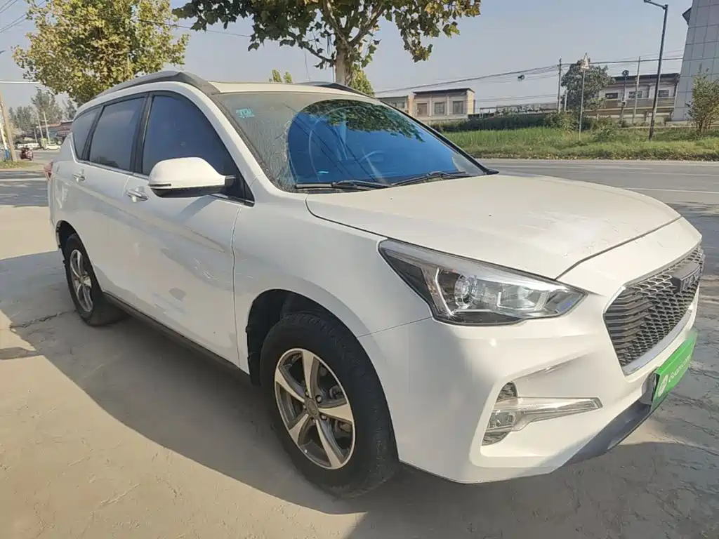 Haval M6 — миниатюра 4