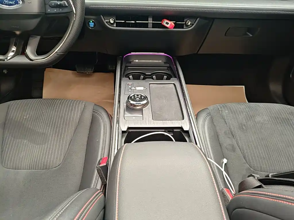 Ford Evos — миниатюра 14