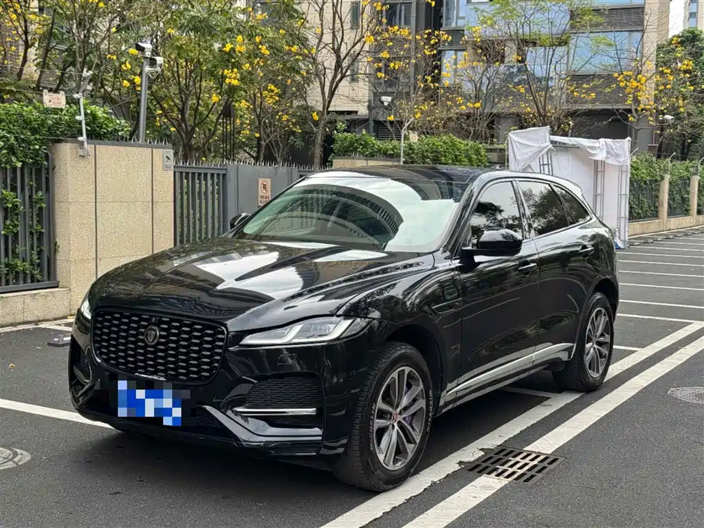 JAGUAR F PACE