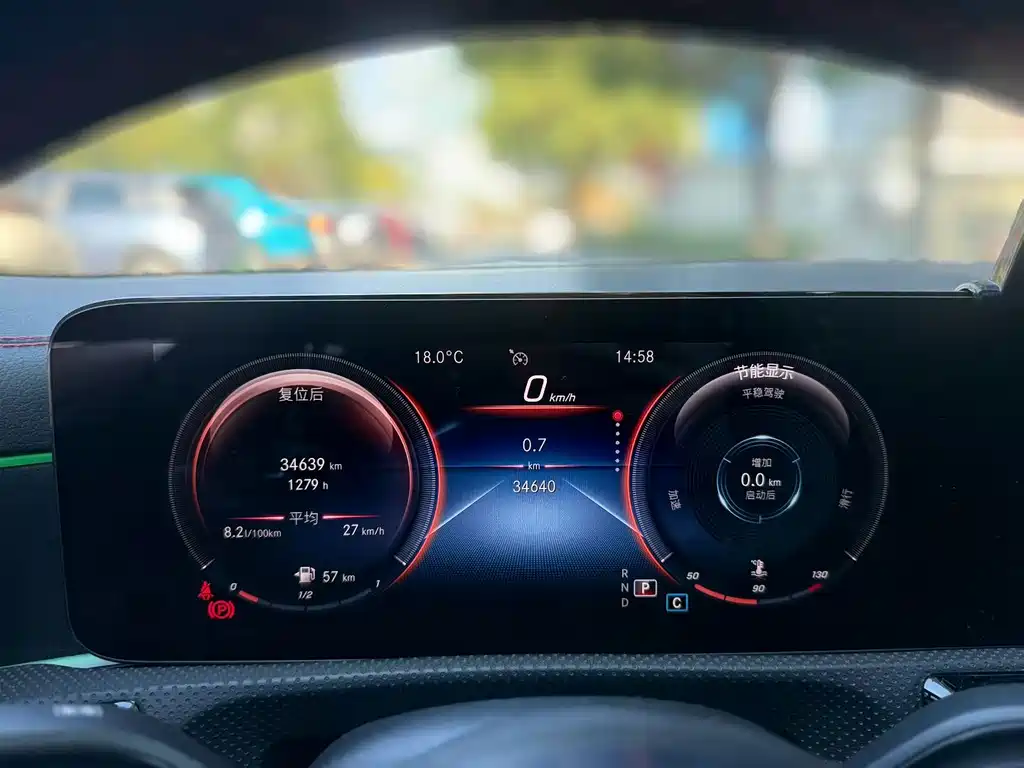 Mercedes-Benz CLA (Import) — миниатюра 4