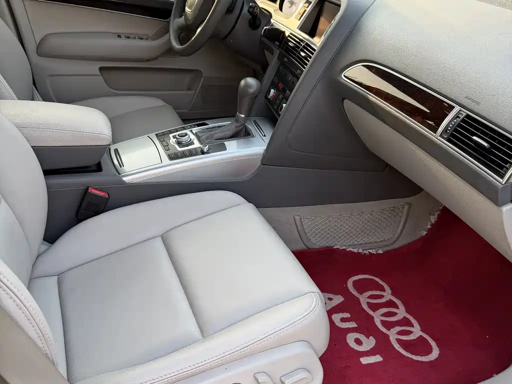 Audi A6L — миниатюра 10