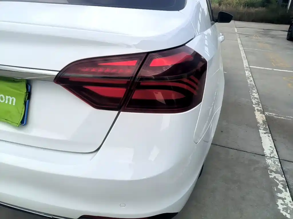 Geely Emgrand — миниатюра 8