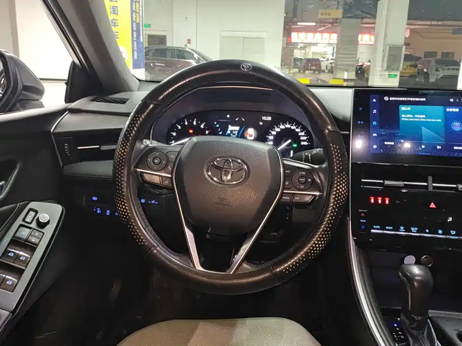 Toyota Avalon — миниатюра 15