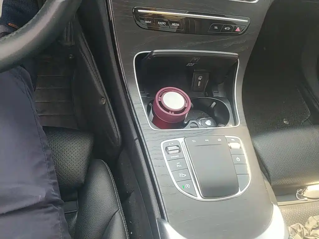 Mercedes-Benz C-Class — миниатюра 14