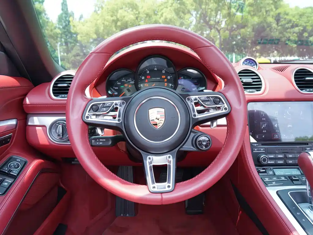 Porsche 718 - фото 8