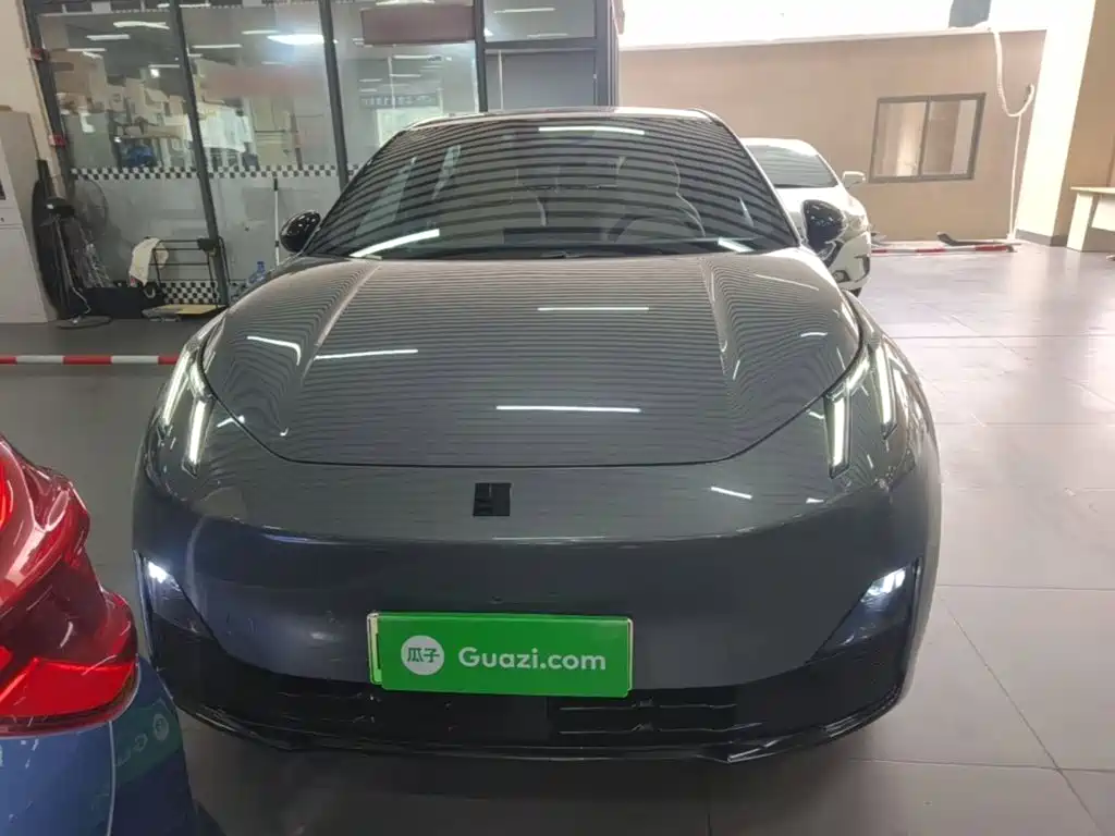 Lynk & Co 20 — миниатюра 3