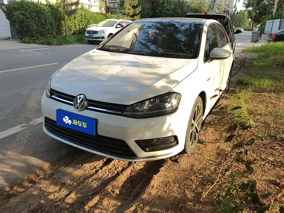Купить Volkswagen Golf