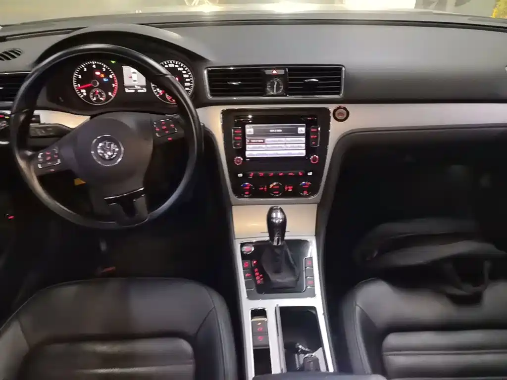 Volkswagen Passat — миниатюра 10