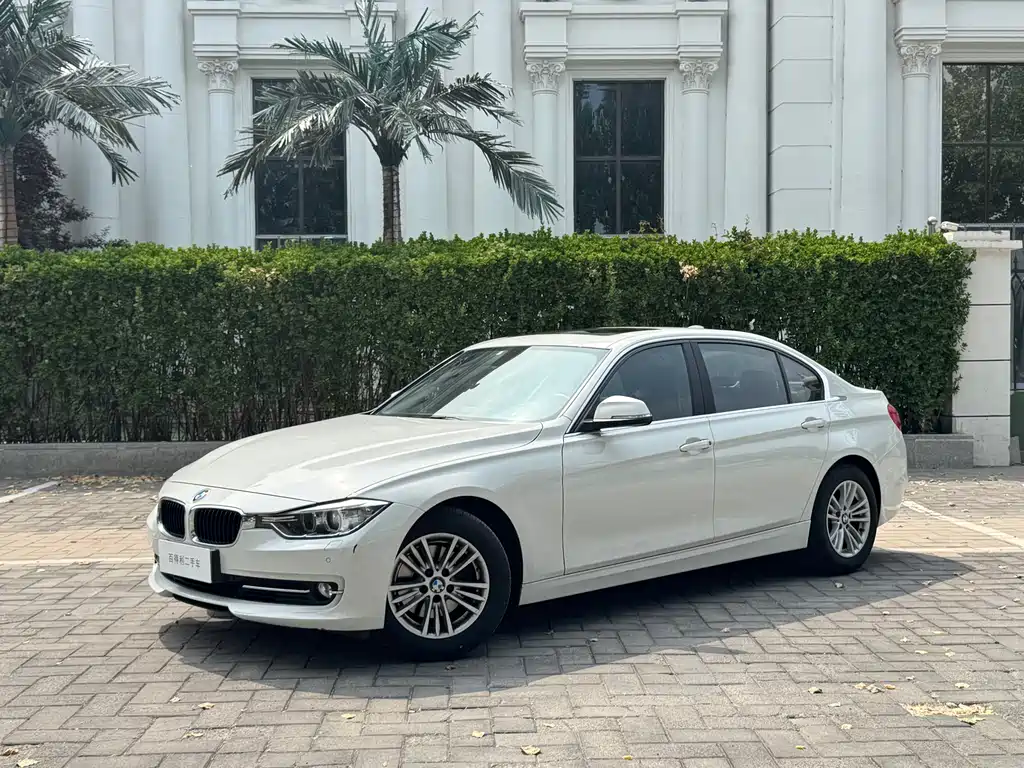BMW 3 Series 2015