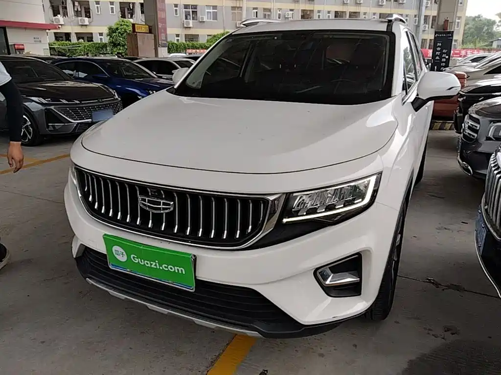Geely Haoyue — миниатюра 2