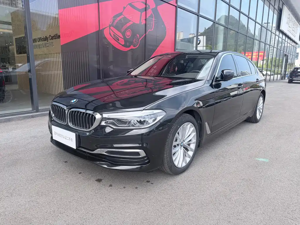 BMW 5 Series — миниатюра 2