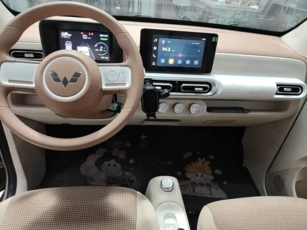 Wuling MINIEV — миниатюра 14