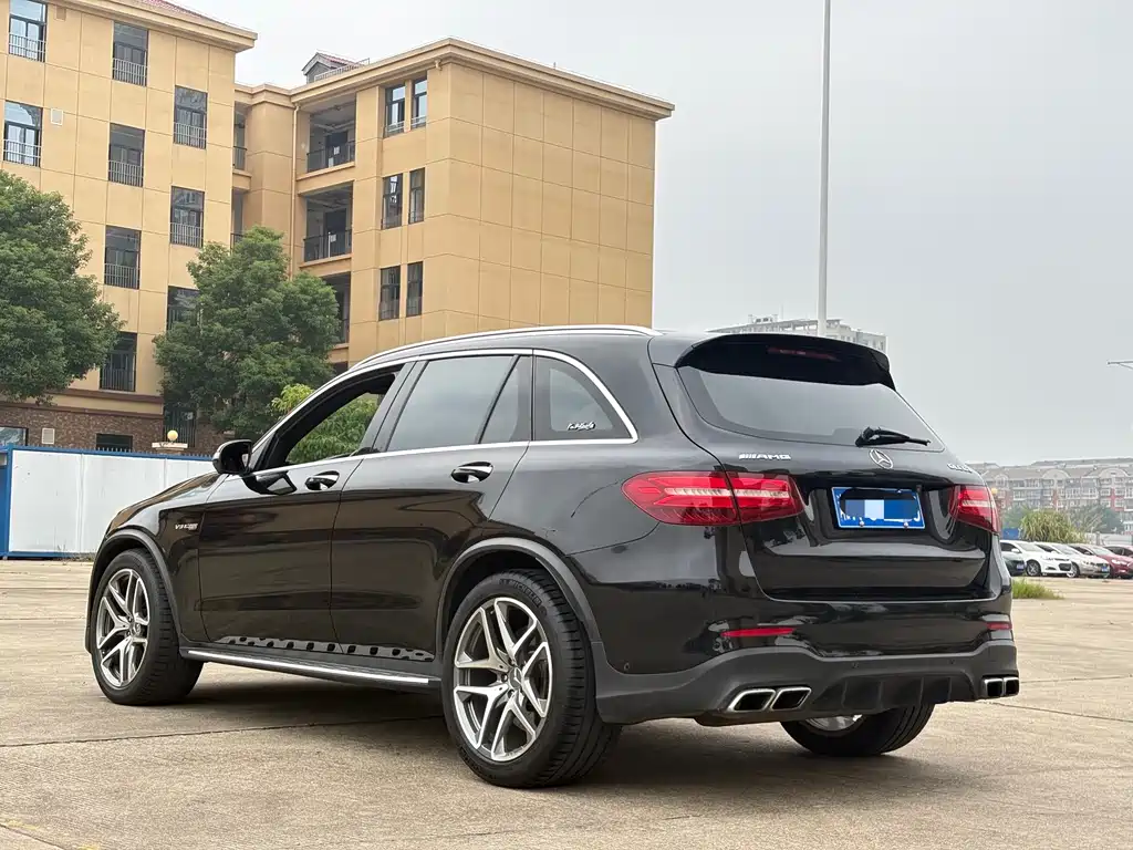 Mercedes-Benz GLC AMG — миниатюра 4