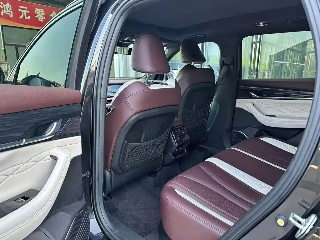 Geely Xingyue L — миниатюра 9