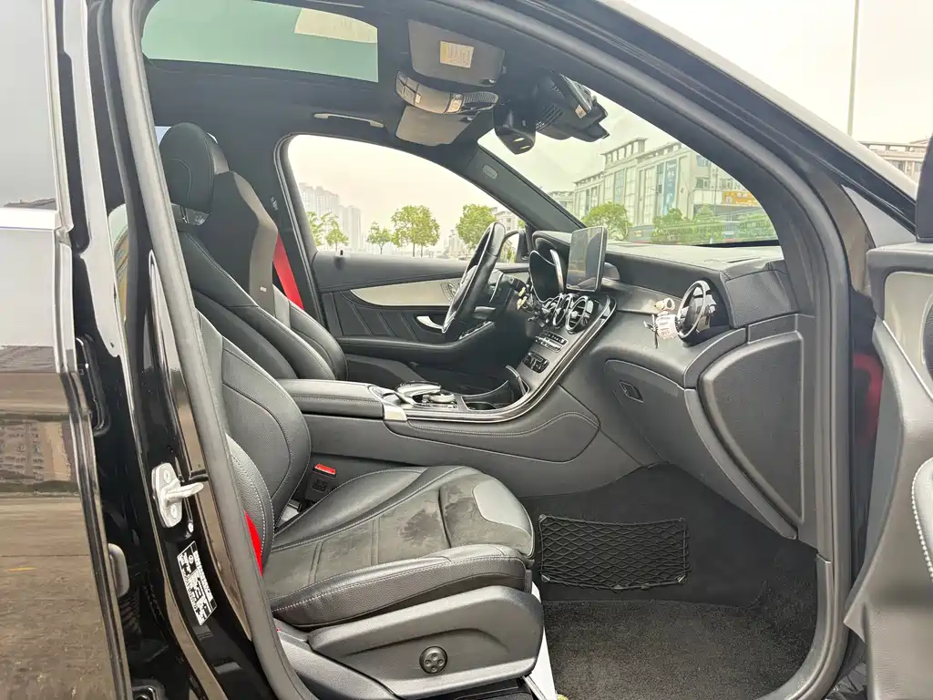 Mercedes-Benz GLC AMG — миниатюра 17