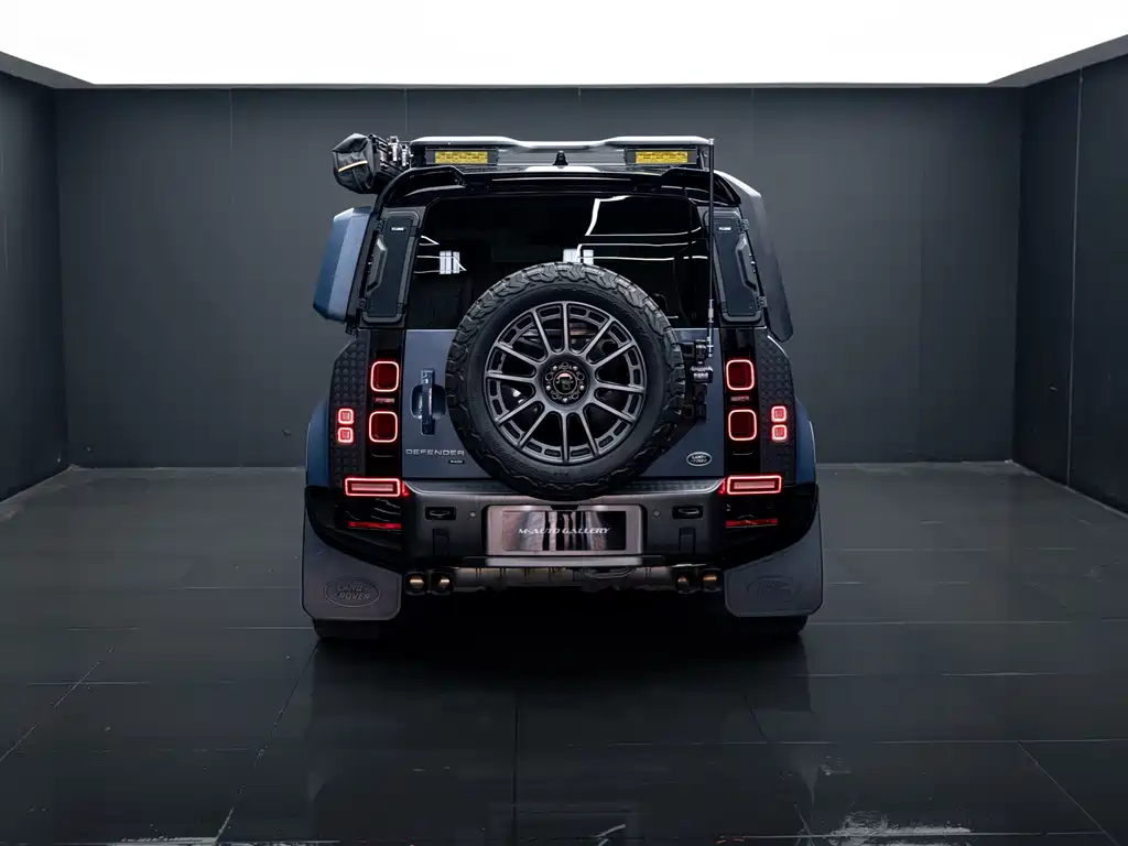 Land Rover Land Rover Defender 2023 110 3.0T P400 X-DYNAMIC HSE