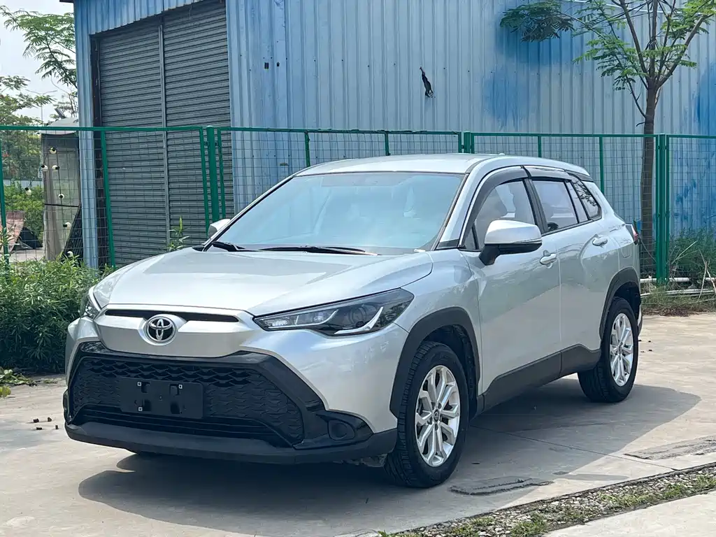Toyota Frontlander 2024