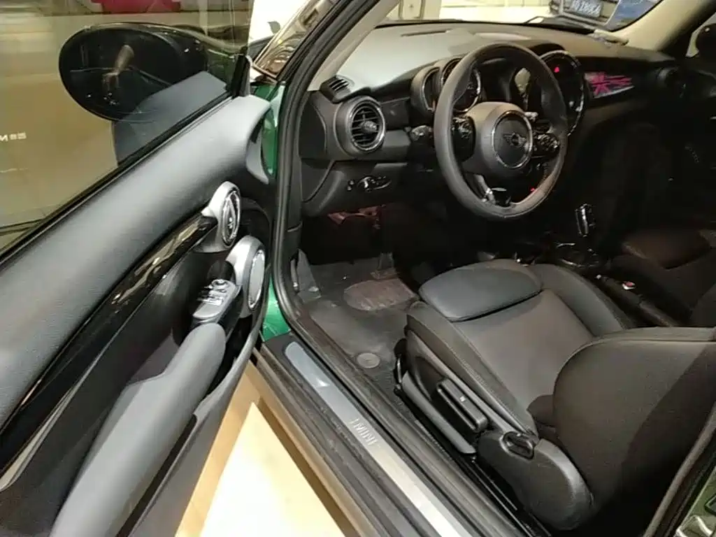 MINI Mini — миниатюра 16