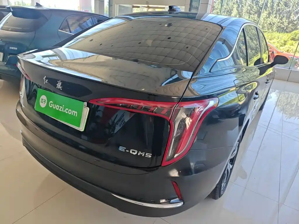 Hongqi Hongqi E-QM5 — миниатюра 7