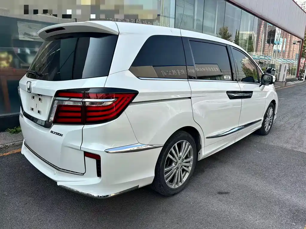 Honda Elysion — миниатюра 4