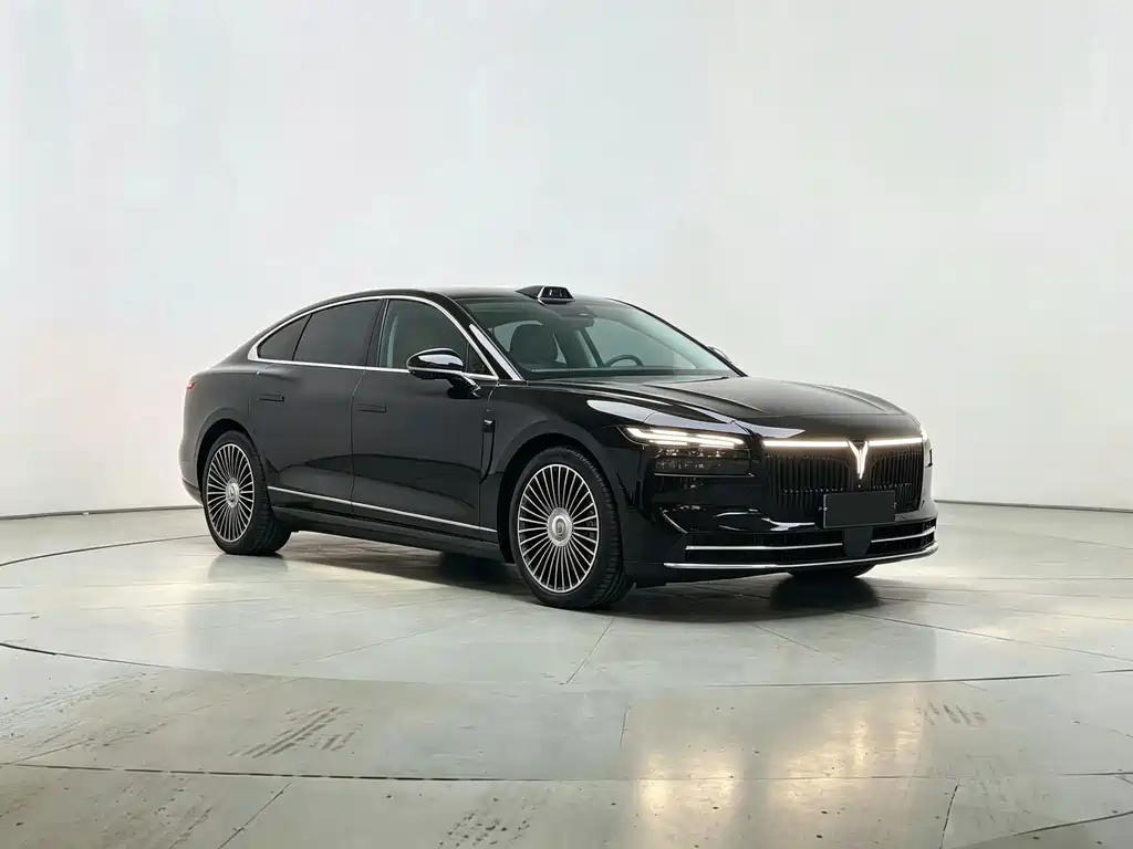 VOYAH Passion L — миниатюра 3
